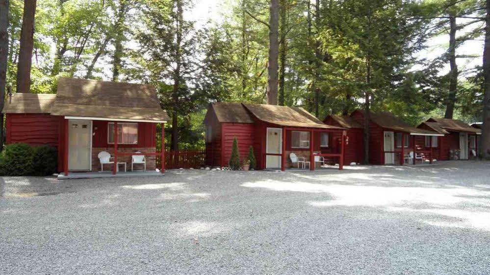 Hôtel Do Rest Court à Lac George Extérieur photo